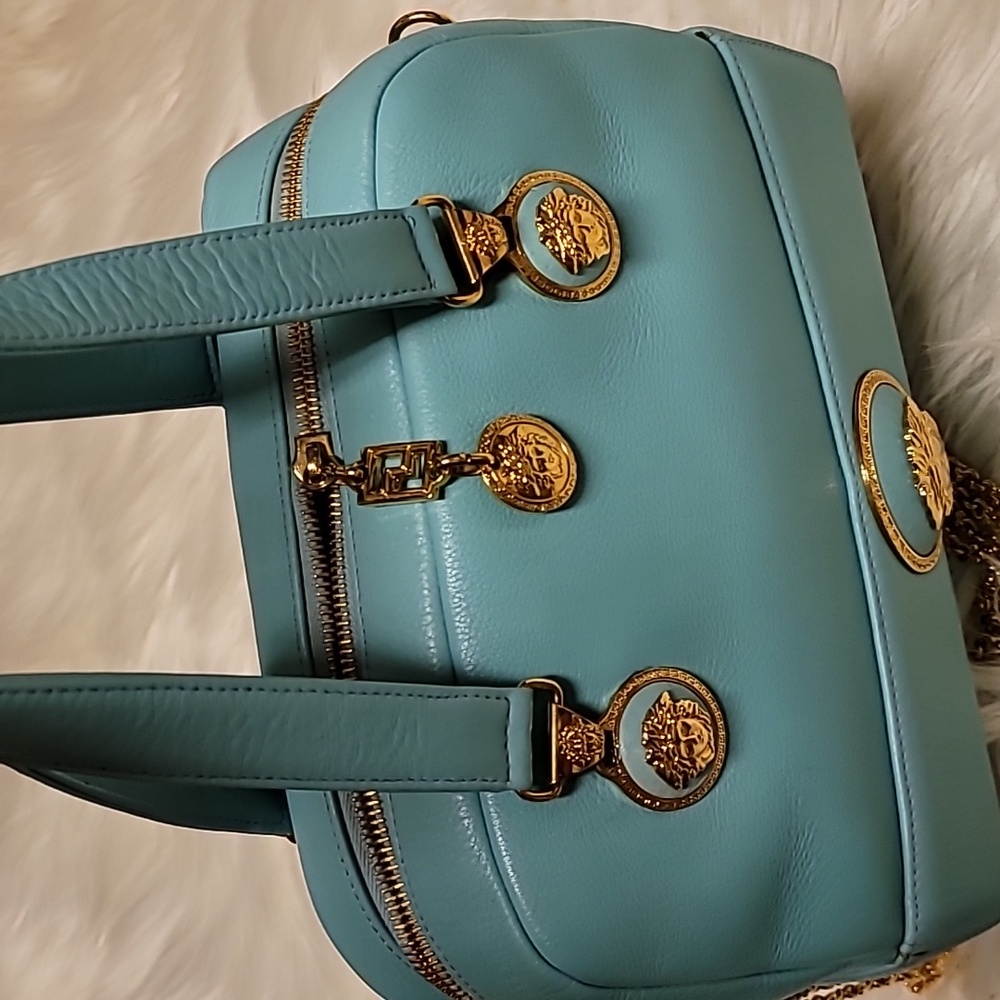 Rare Versace Aqua Leather Shoulder Bag with Gold Accents - Picture 6 of 17